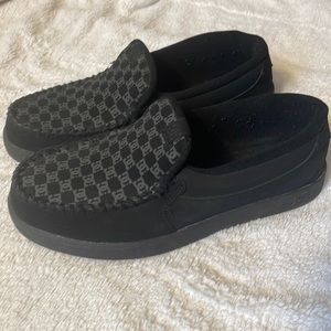 DC shoes slippers with rubber sole and leather top